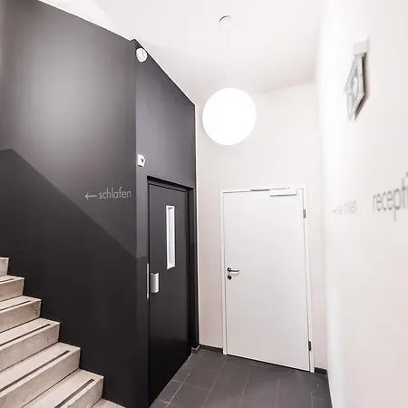 Goettfried - Essen Trinken Schlafen Λιντς