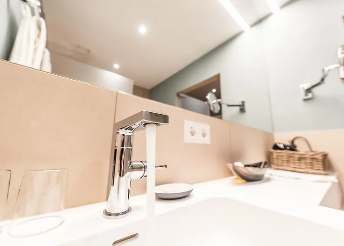 Goettfried - Essen Trinken Schlafen فندق لينتز