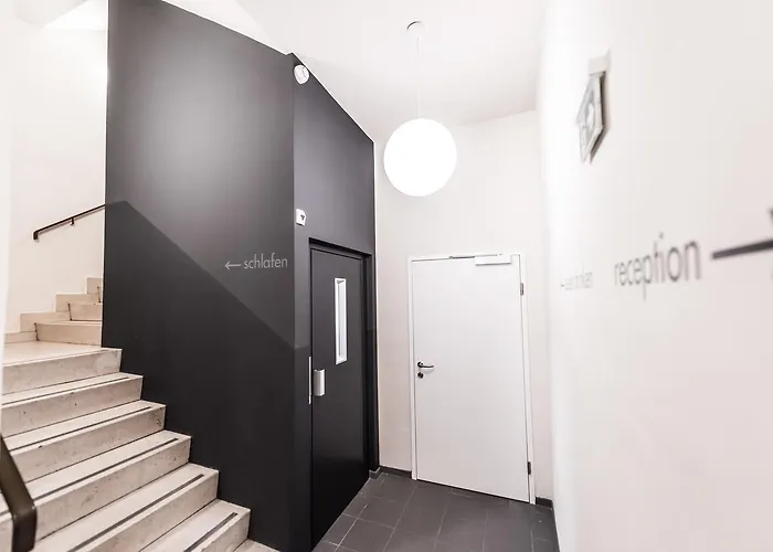 Goettfried - Essen Trinken Schlafen لينتز